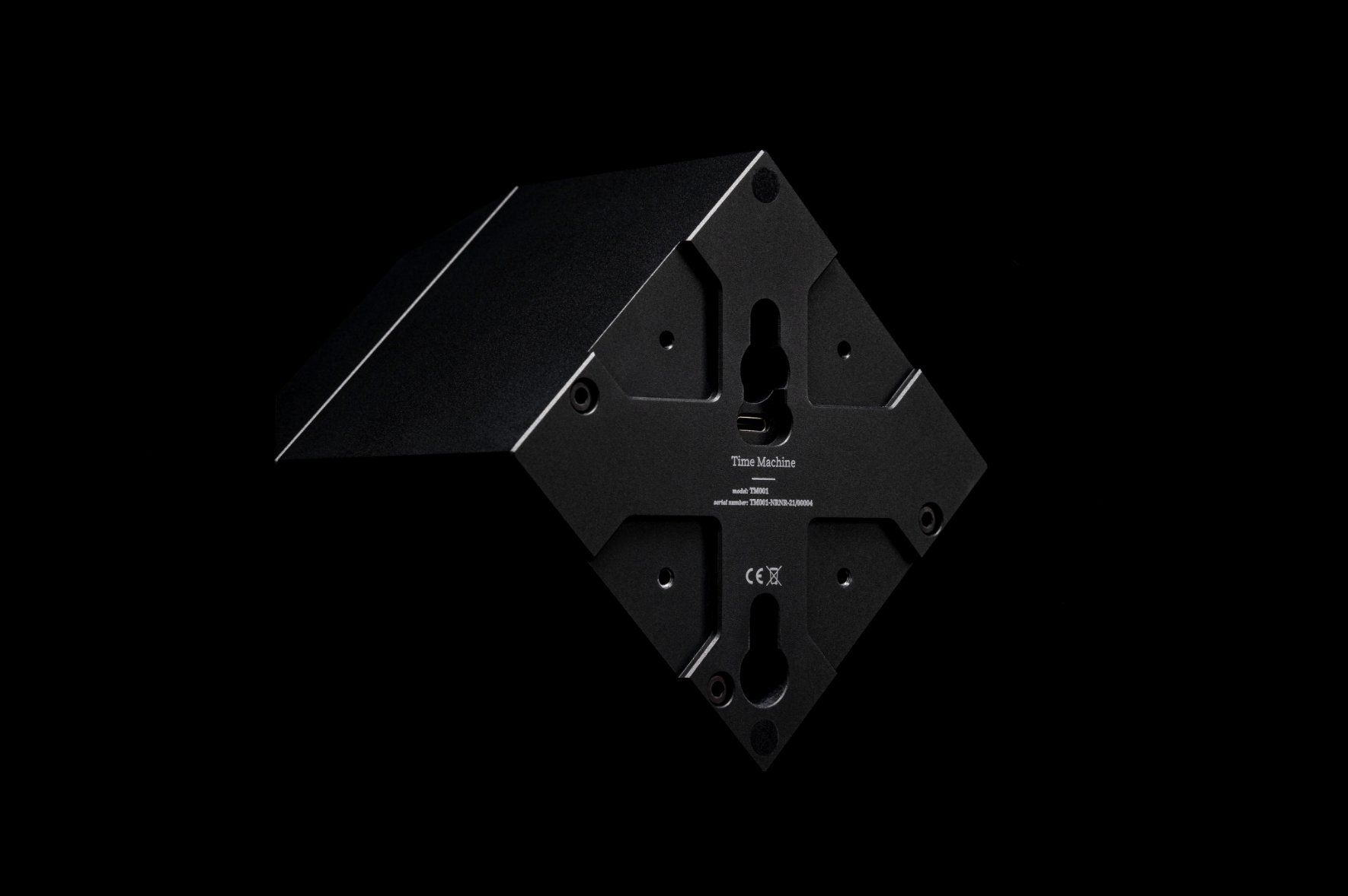 Back plate of the Time Machine winder